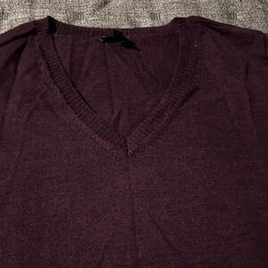 Size medium Tunic sweater, like new
